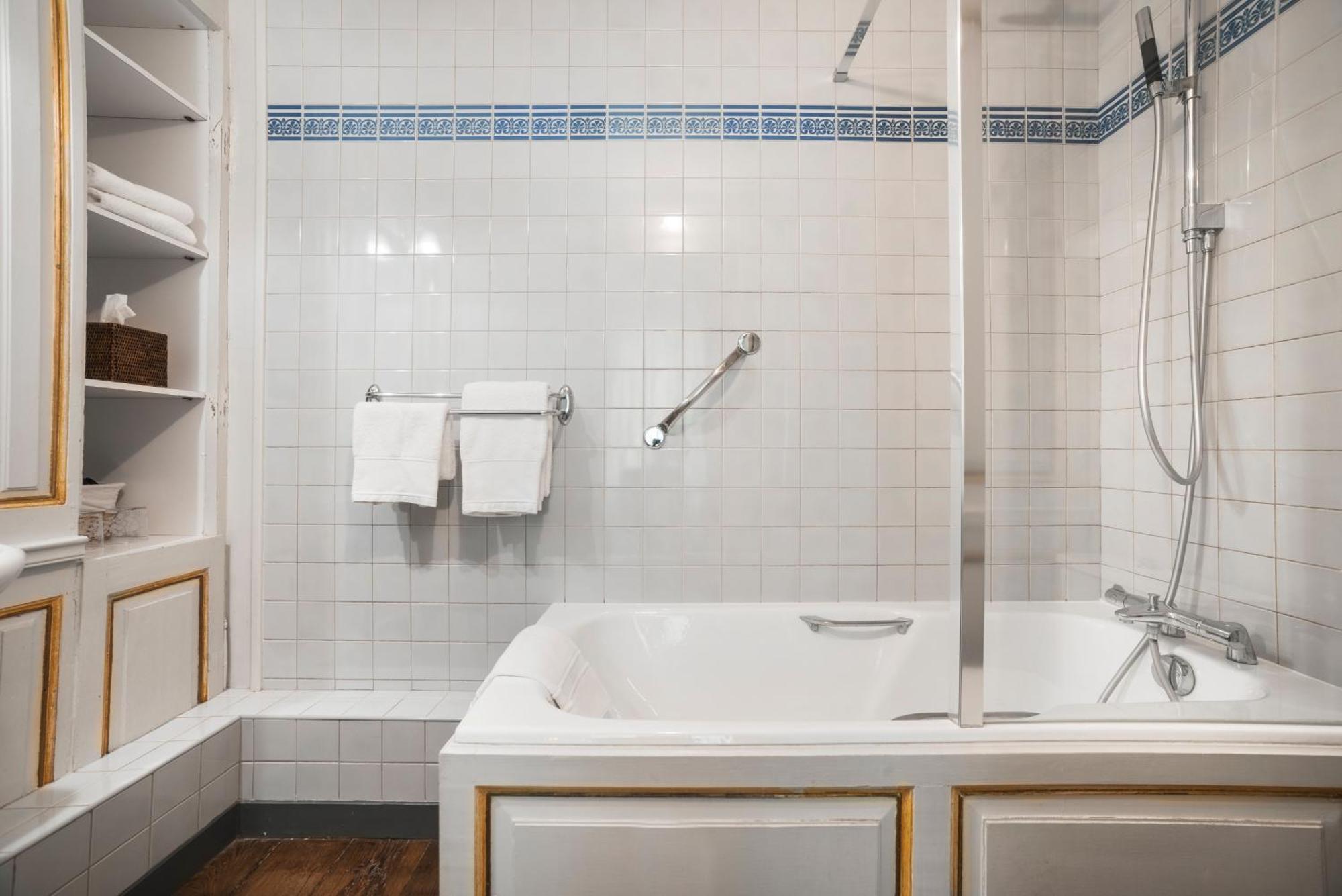 Vergoncey シャトー ド ブシエール モン サン ミッシェル Bed & Breakfast 部屋 写真