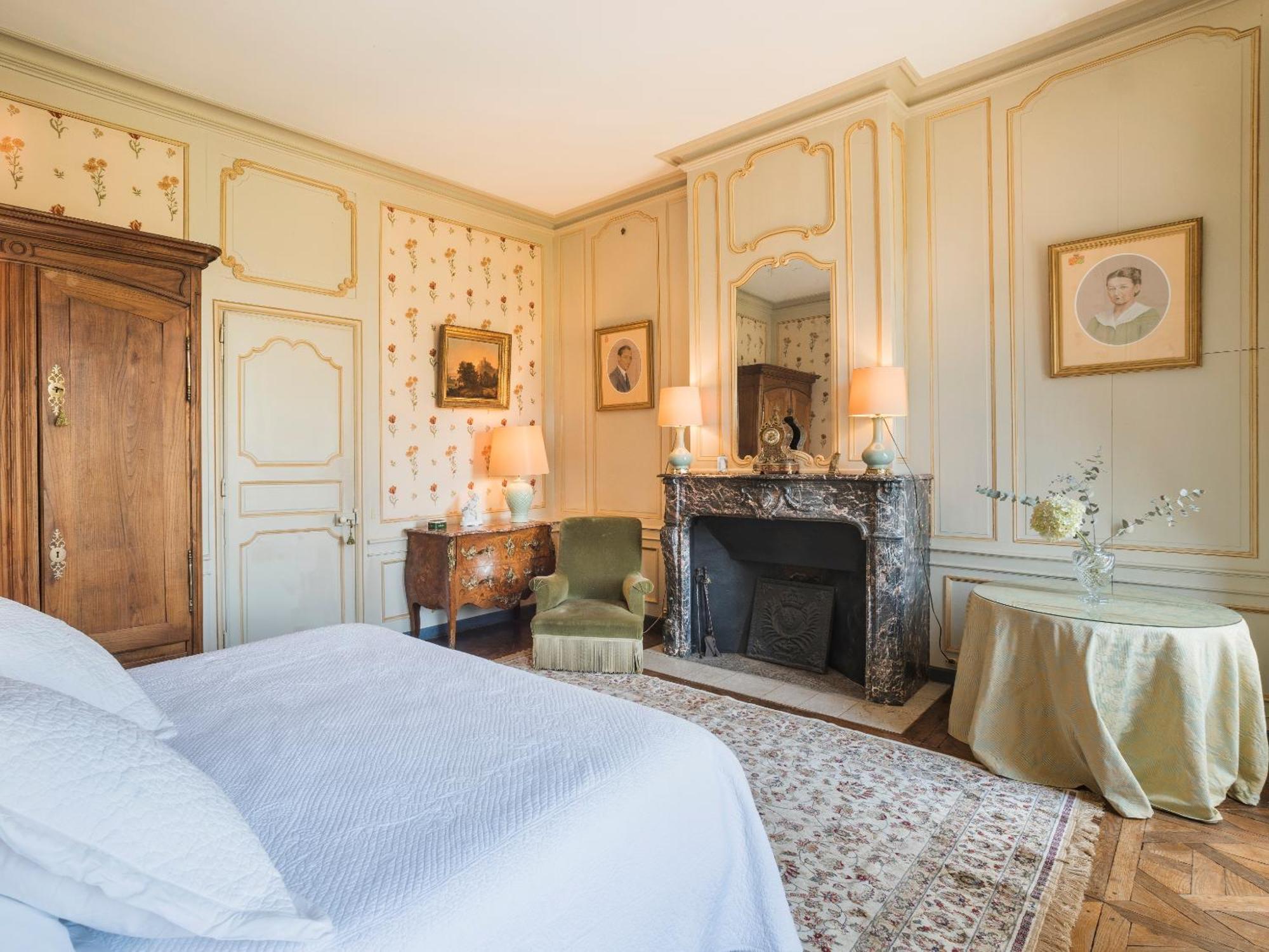 Vergoncey シャトー ド ブシエール モン サン ミッシェル Bed & Breakfast 部屋 写真